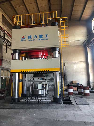 熱模鍛壓力機