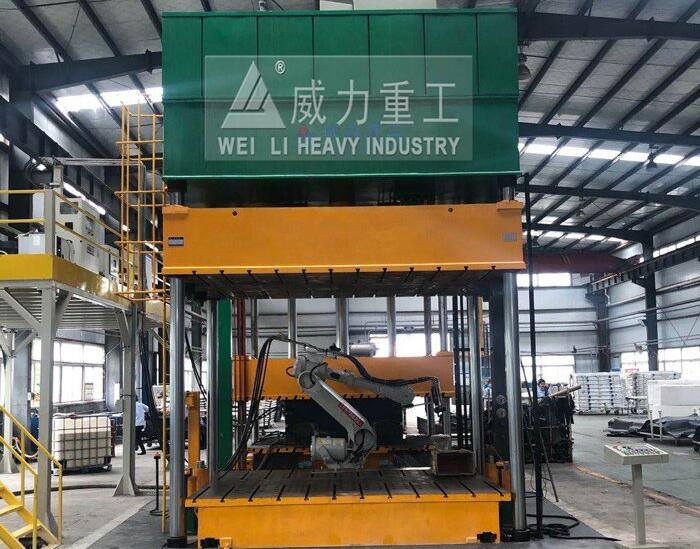 集裝箱板成型液壓機