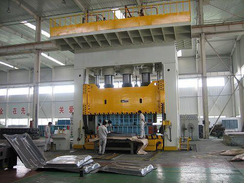 YW96K汽車縱橫梁拉伸成型框架式液壓機